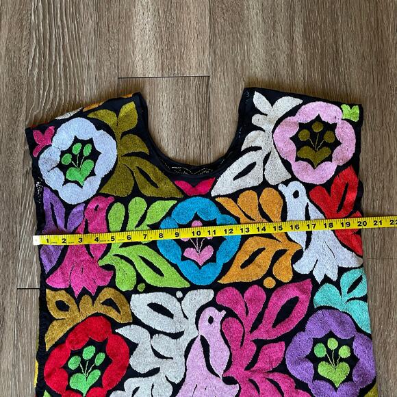 Mexican Colorful Black Hand Embroidered Jalapa Blouse Oaxacan Floral Hand Small - Picture 15 of 15